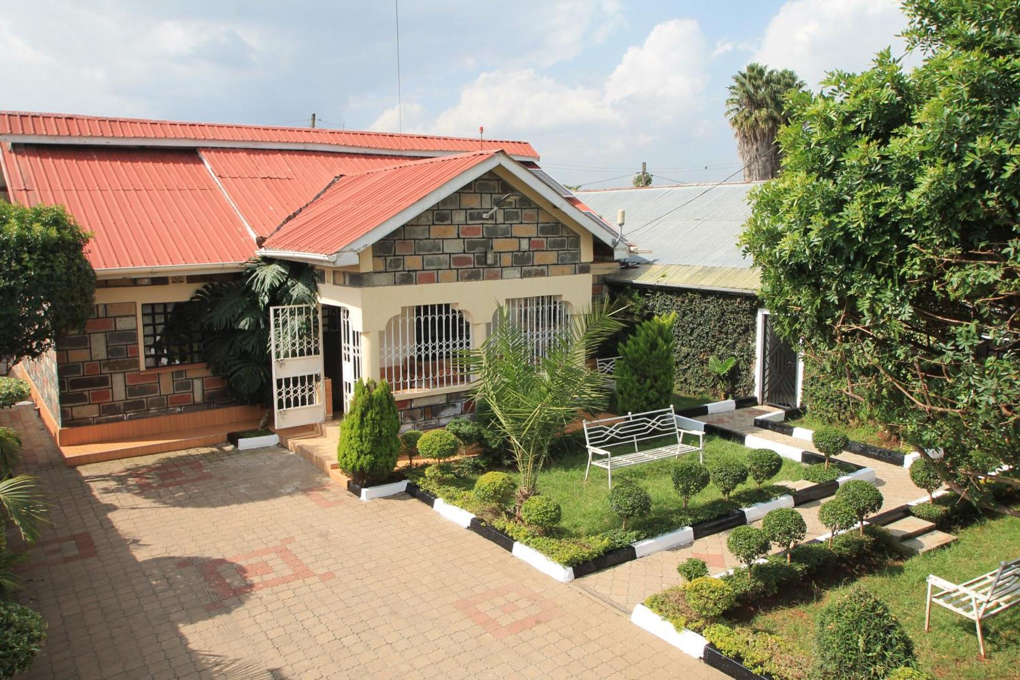 North Manor Nakuru Villa ภายนอก รูปภาพ