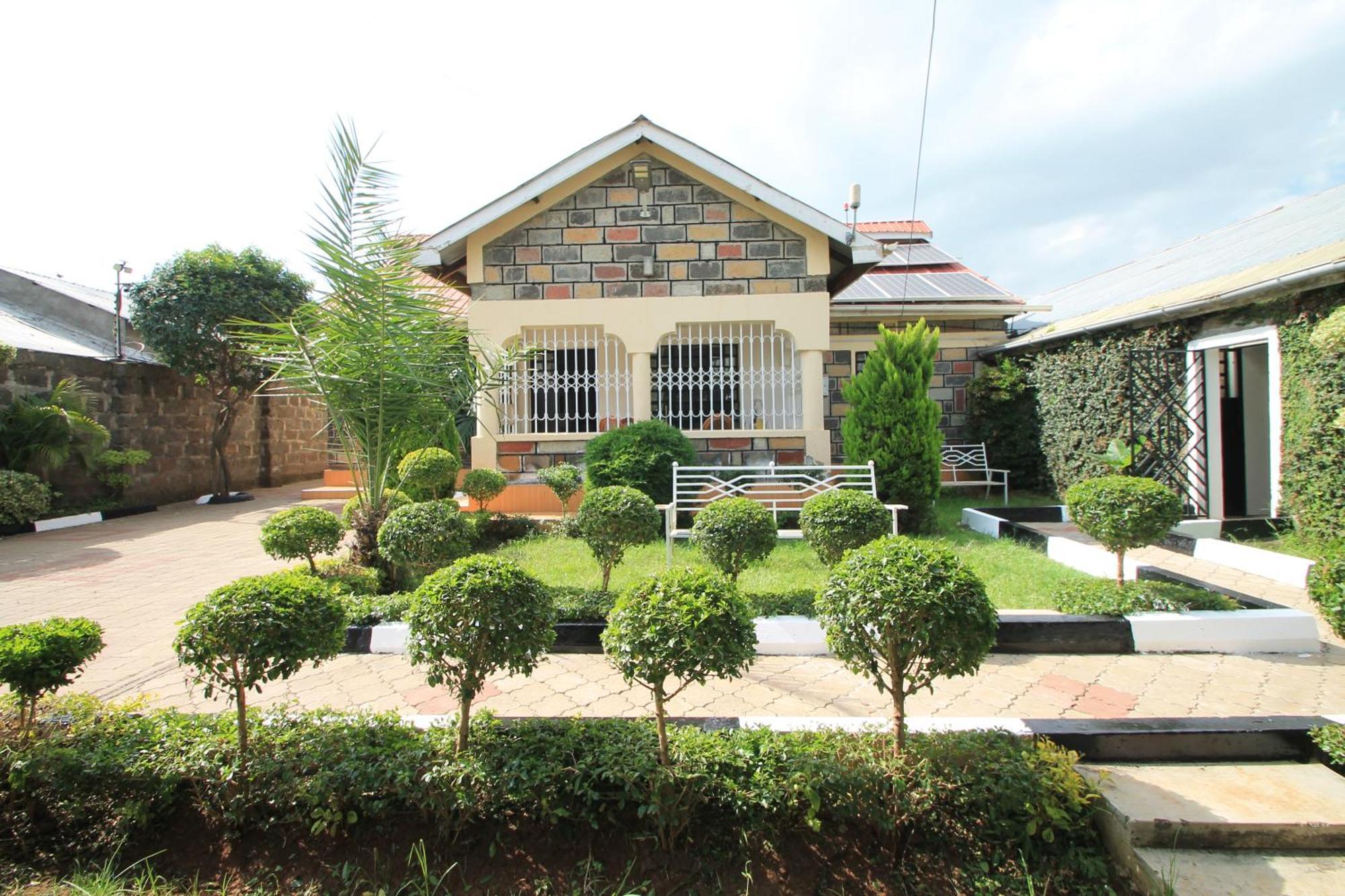 North Manor Nakuru Villa ภายนอก รูปภาพ